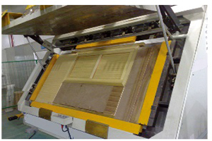 HF wooden board and frame assembling machine-3