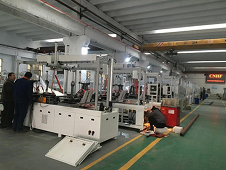 HF wooden board and frame assembling machine-22