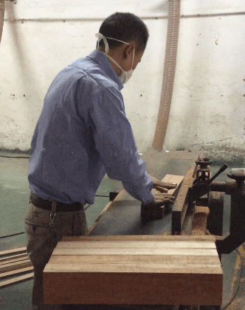 heavy-duty wood planer machine energy-saving for table production-2